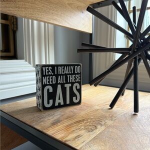 Primitives by Kathy Black and White Cat Decor